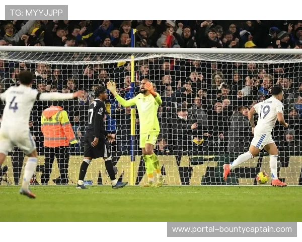 皇马门将特鲁宾头球绝杀成历史瞬间，门将进攻角色引热议